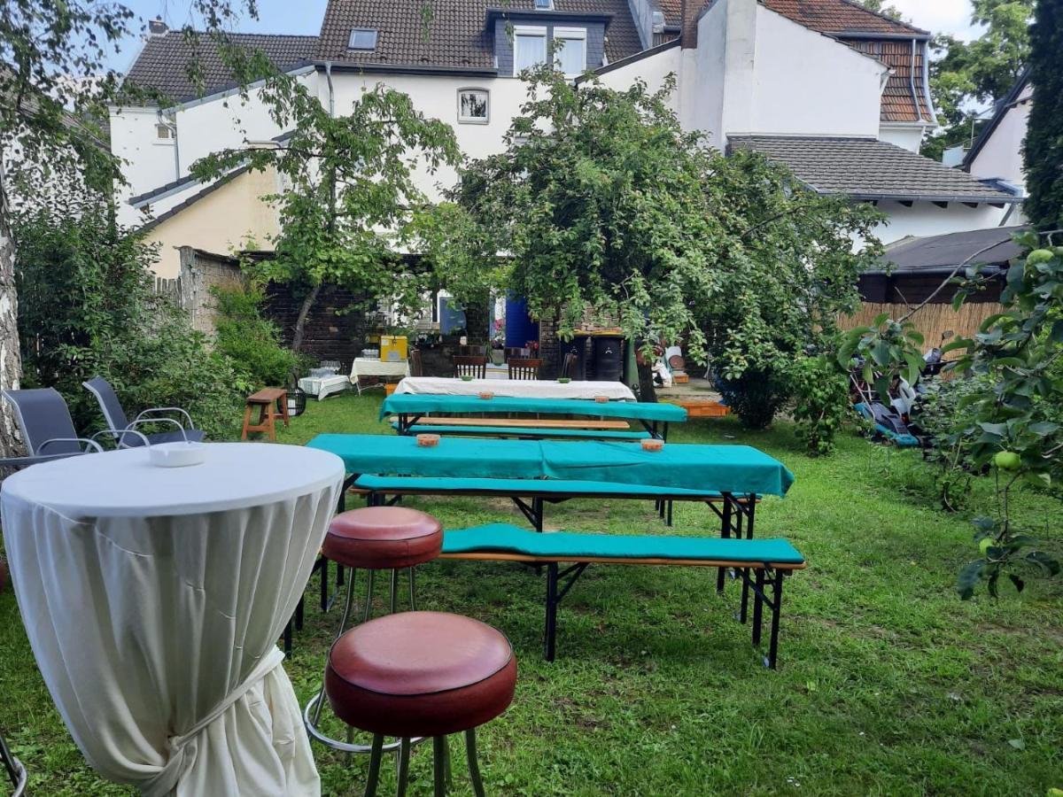 Wohnen Beim Uswatta Liyanage Apartment Troisdorf Luaran gambar